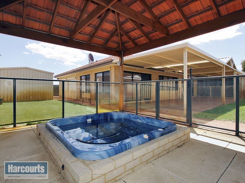 5 Goodwill Avenue, Atwell WA 6164