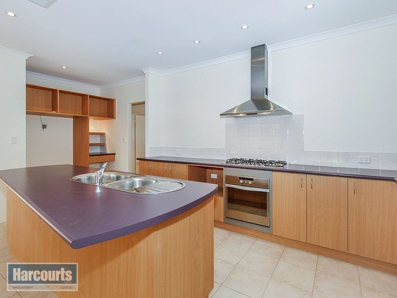 5 Goodwill Avenue, Atwell WA 6164