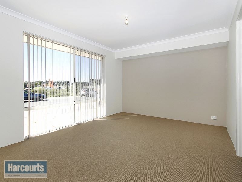 28 Harding Street, Hilbert WA 6112