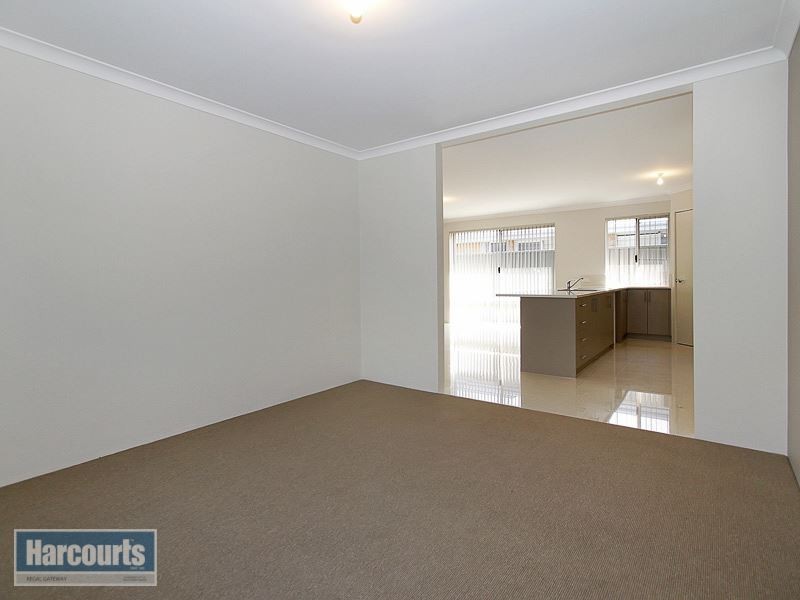 28 Harding Street, Hilbert WA 6112