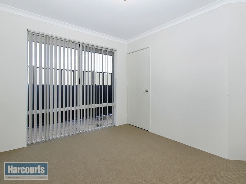 28 Harding Street, Hilbert WA 6112