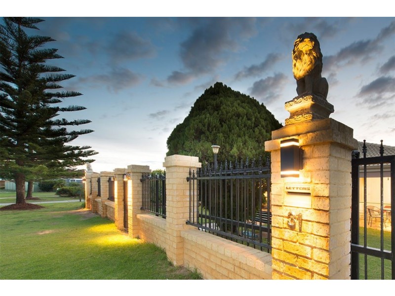 31 Bolderwood Drive, South Lake WA 6164