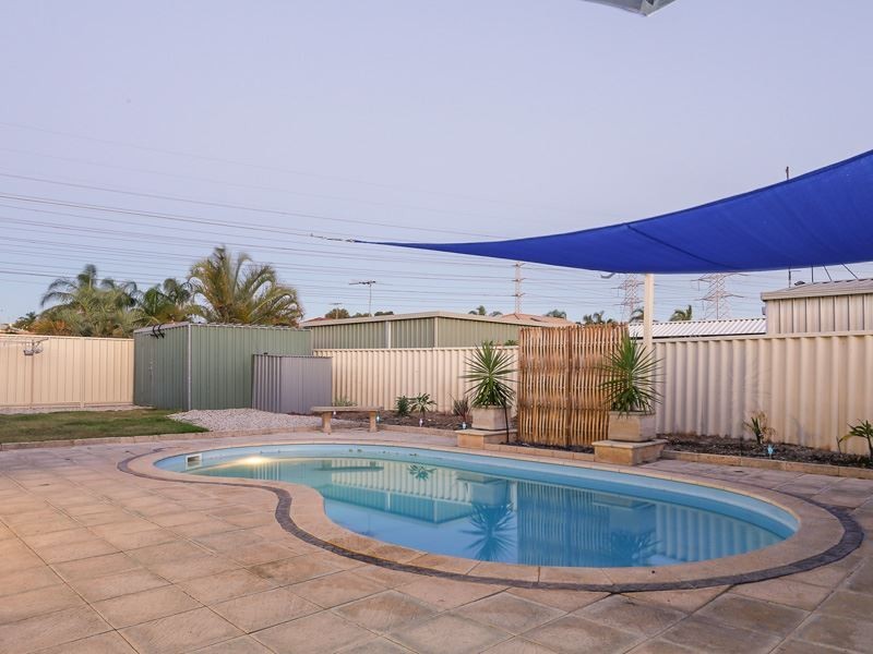 10 Galilee Place, Success WA 6164