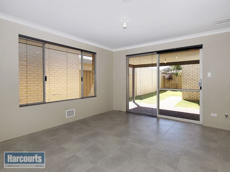 14 Clarity Elbow, Atwell WA 6164