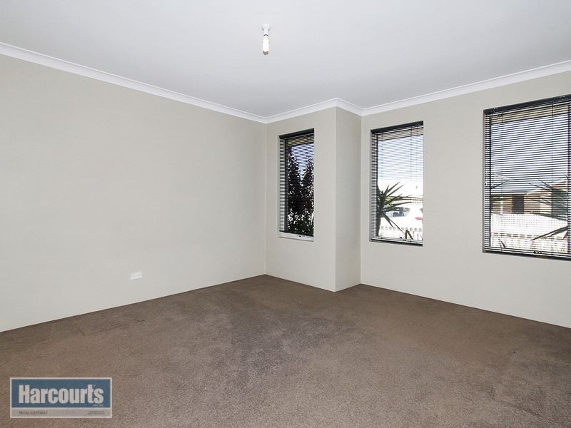 14 Clarity Elbow, Atwell WA 6164