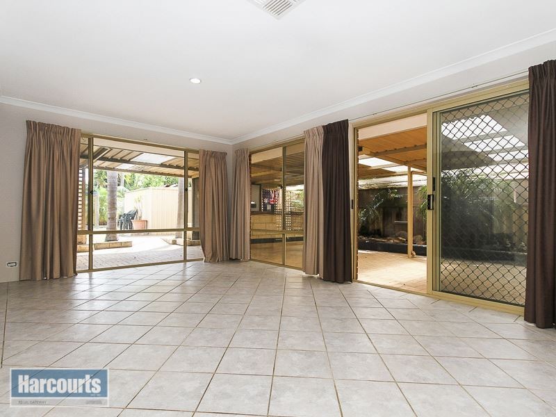 108 Lydon Boulevard, Atwell WA 6164
