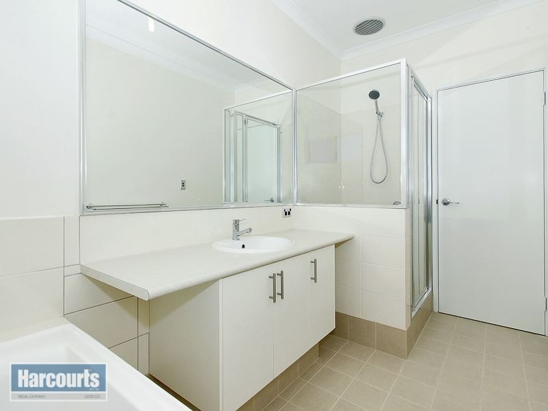 275 Lambeth Circle, Wellard WA 6170