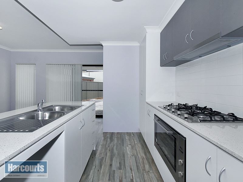 1 Goldfields Loop, Wandi WA 6167