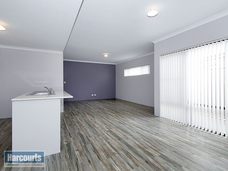 1 Goldfields Loop, Wandi WA 6167