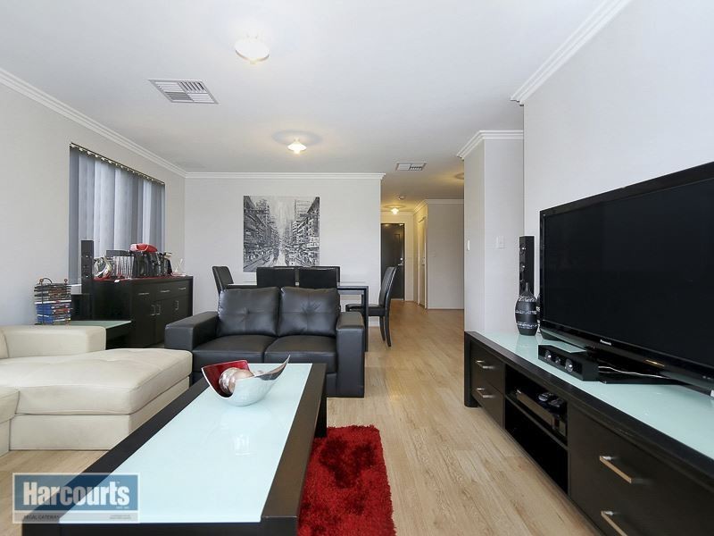 1/26 Charnley Bend, Success WA 6164