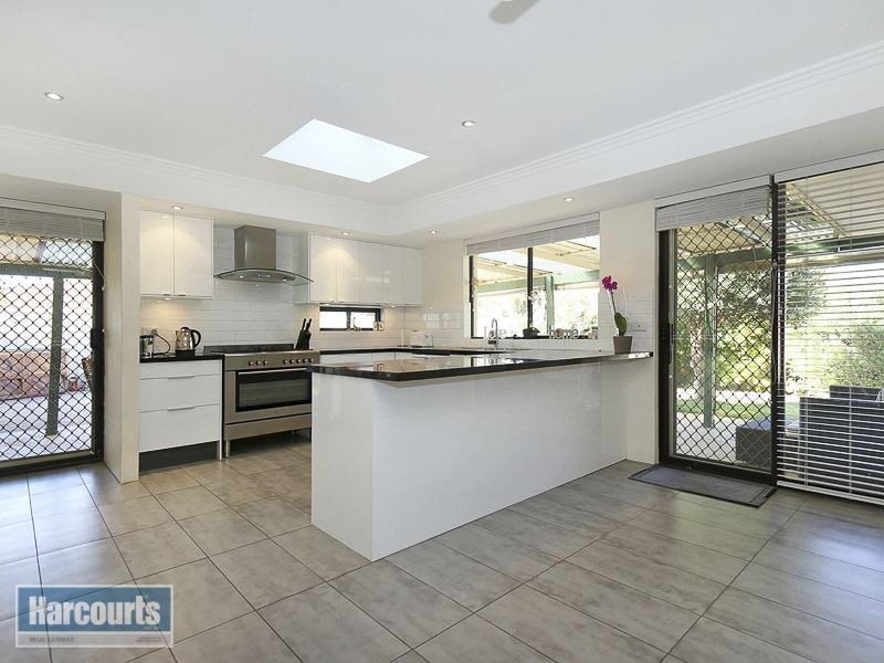 2 Bryah Court, Yangebup WA 6164