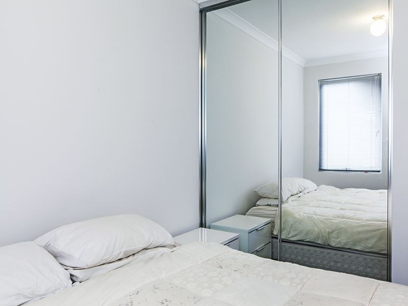 18 Addis Way, Wandi WA 6167