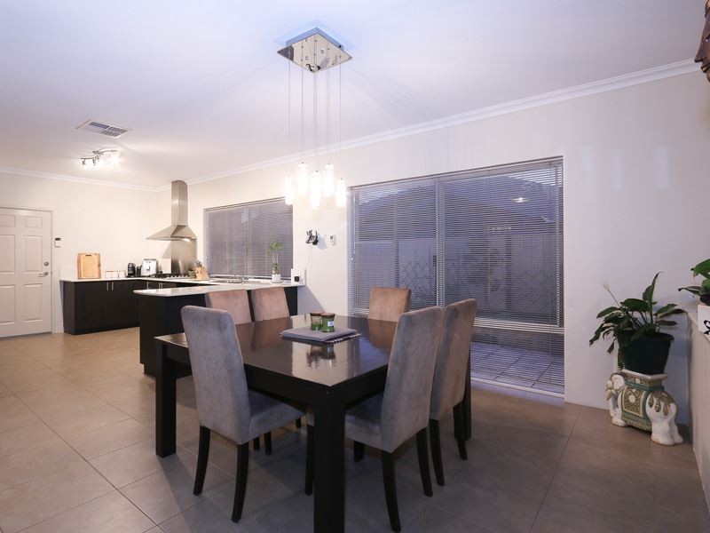 410 Wentworth Parade, Success WA 6164