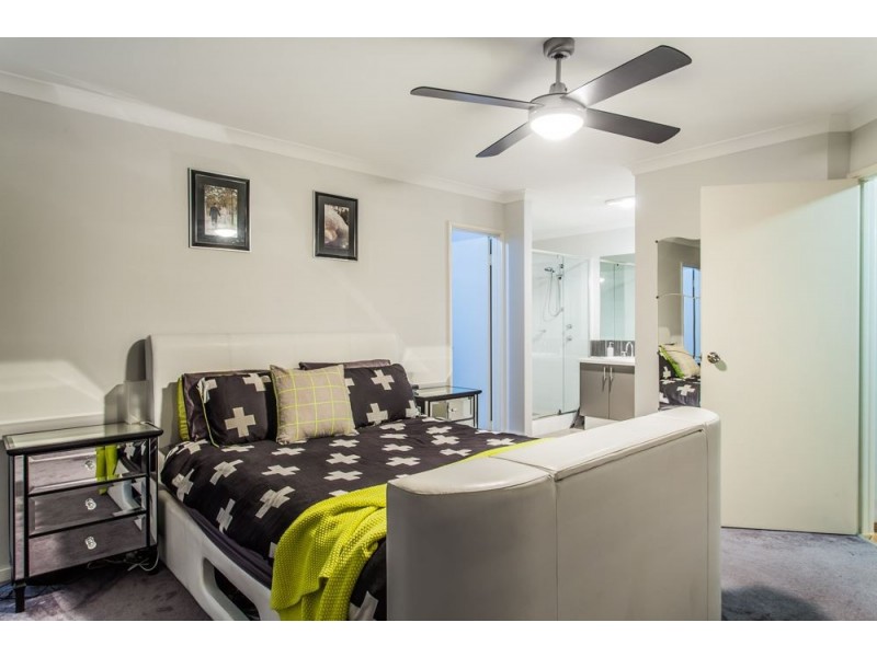 214 Lyon Road, Aubin Grove WA 6164