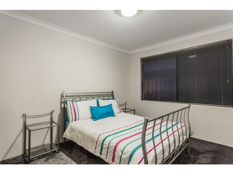 214 Lyon Road, Aubin Grove WA 6164