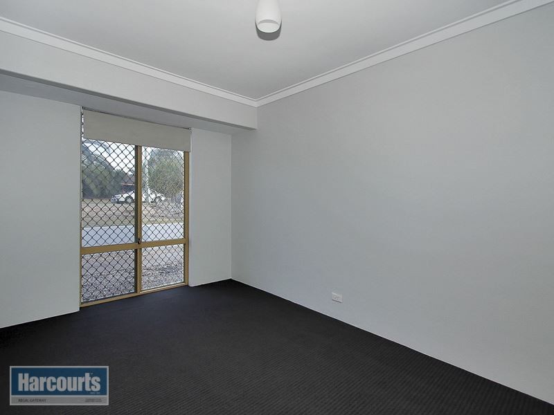 86 Glenbawn Drive, South Lake WA 6164