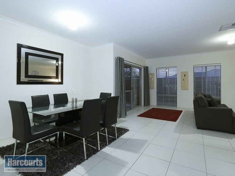 30 Drysdale Gardens, Wandi WA 6167