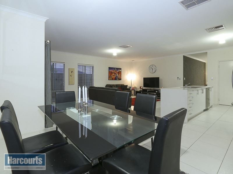 30 Drysdale Gardens, Wandi WA 6167