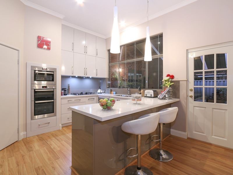 5 St Claire Gardens, Atwell WA 6164