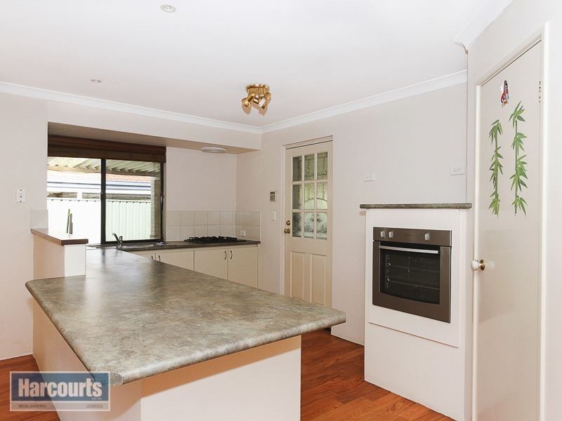 14 Barcroft Court, Atwell WA 6164
