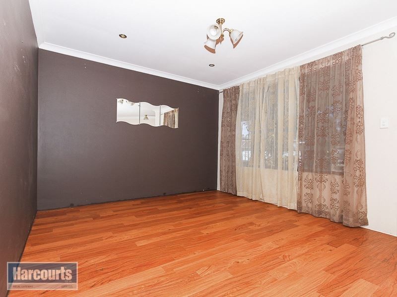14 Barcroft Court, Atwell WA 6164