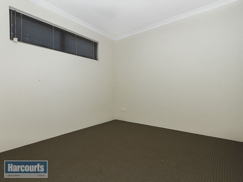 4 Venus Lane, Wandi WA 6167