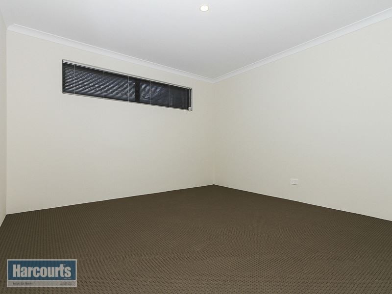 4 Venus Lane, Wandi WA 6167