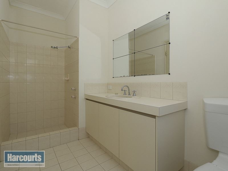15 Carlhausen Close, Atwell WA 6164