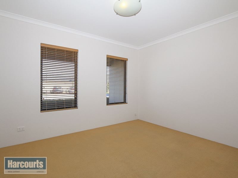 80 Harmony Avenue, Atwell WA 6164
