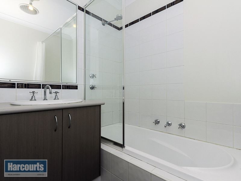 21 Lakey Street, Southern River WA 6110