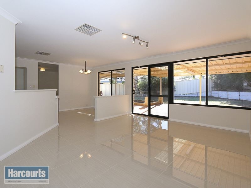 12 Narcissus View, Beeliar WA 6164