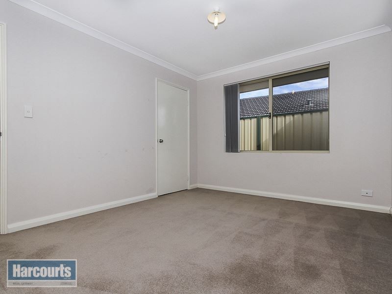 40 Botany Parade, Hammond Park WA 6164