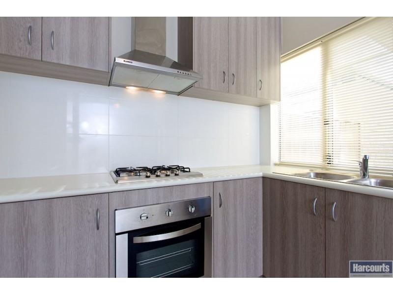 1B Dionysus Terrace, Atwell WA 6164