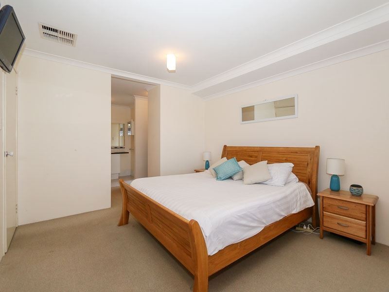 376 Wentworth Parade, Success WA 6164