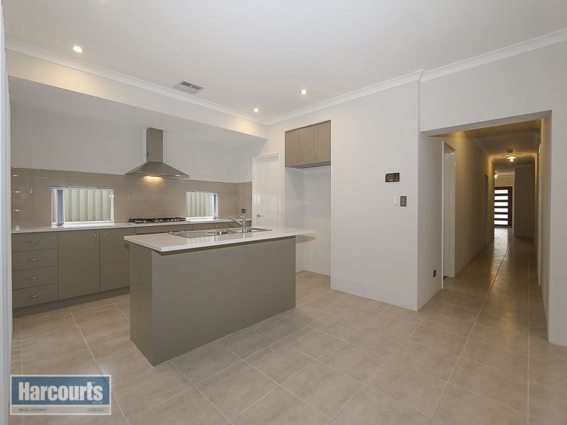 25 Apostles Corner, Wandi WA 6167