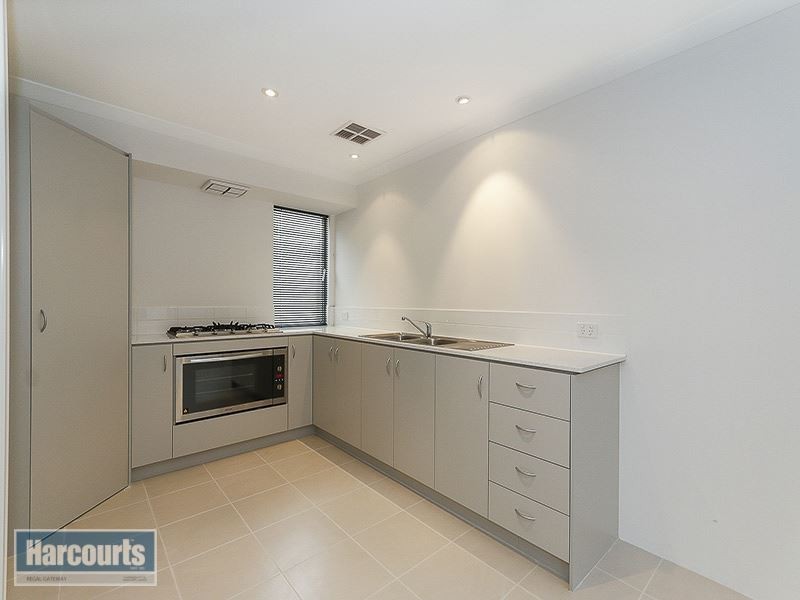 36 Goldfields Loop, Wandi WA 6167