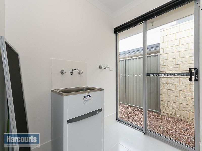 36 Goldfields Loop, Wandi WA 6167
