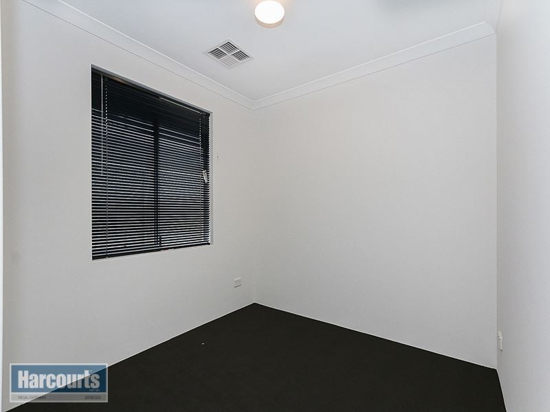 36 Goldfields Loop, Wandi WA 6167
