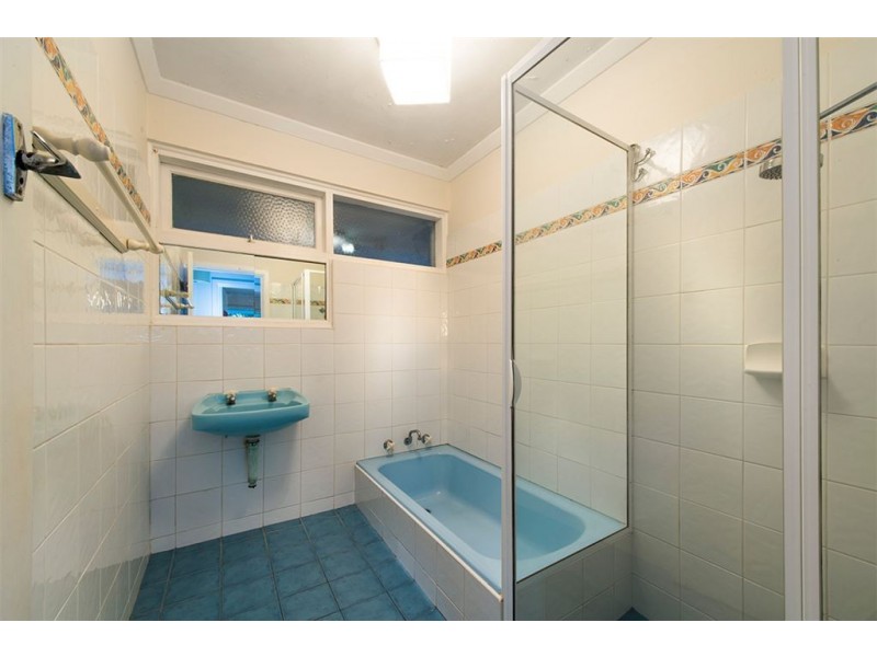 6 Bolingbroke Street, Spearwood WA 6163