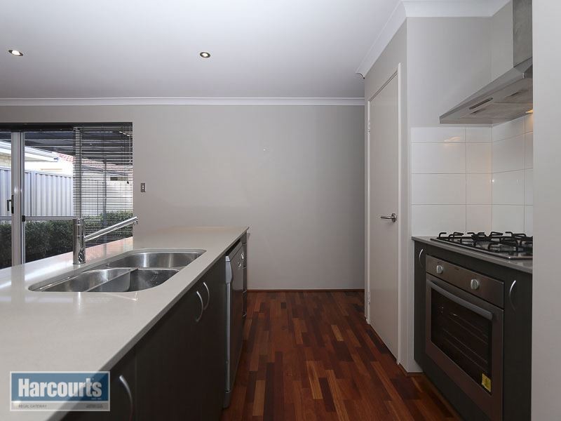 7/42 Baler Court, Hammond Park WA 6164