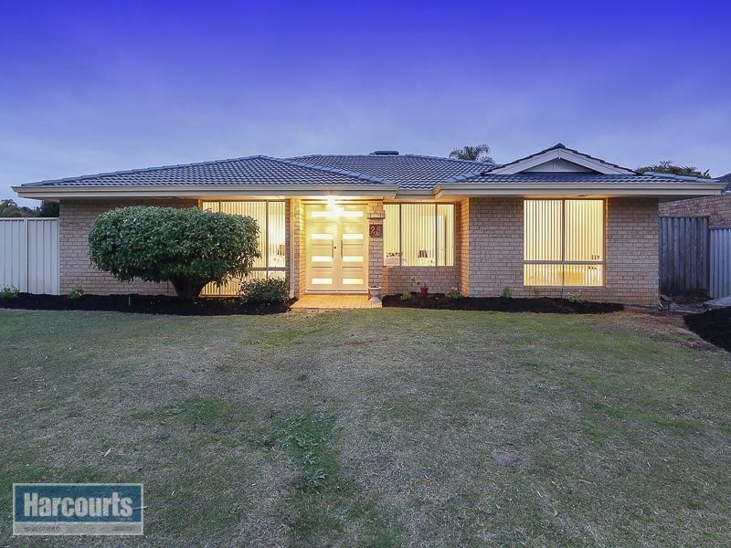 28 Barcombe Way, Leeming WA 6149