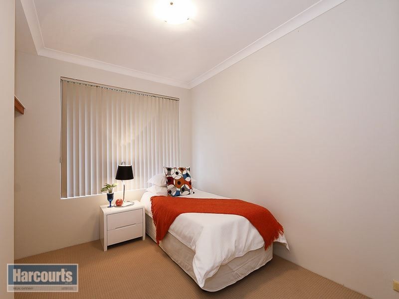 28 Barcombe Way, Leeming WA 6149