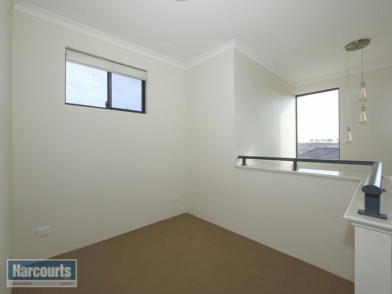 2/23 Colorado Parade, Aubin Grove WA 6164