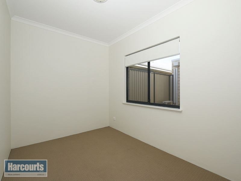 2/23 Colorado Parade, Aubin Grove WA 6164