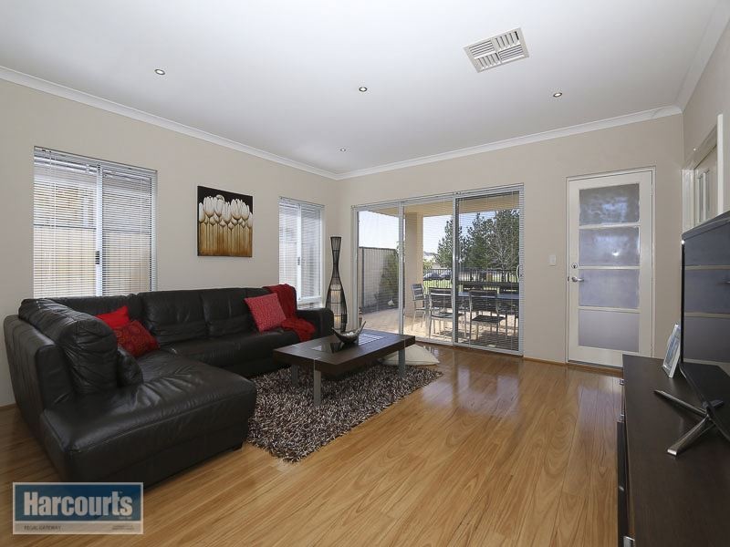 5 Mugo Lane, Aubin Grove WA 6164