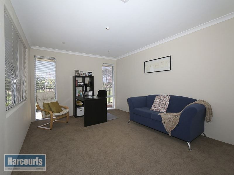 5 Mugo Lane, Aubin Grove WA 6164