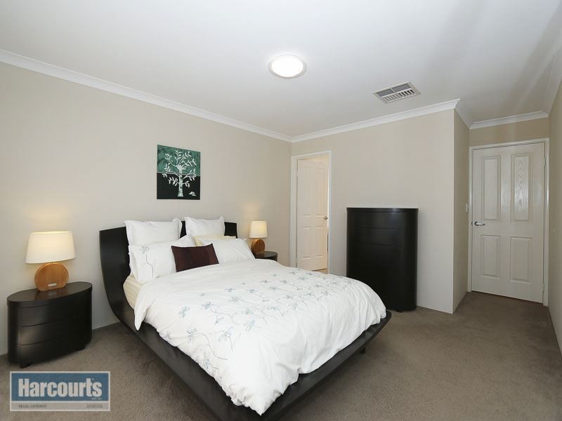 5 Mugo Lane, Aubin Grove WA 6164