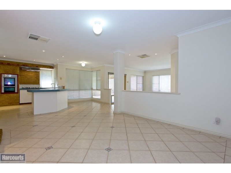 9 Capill Corner, Leeming WA 6149