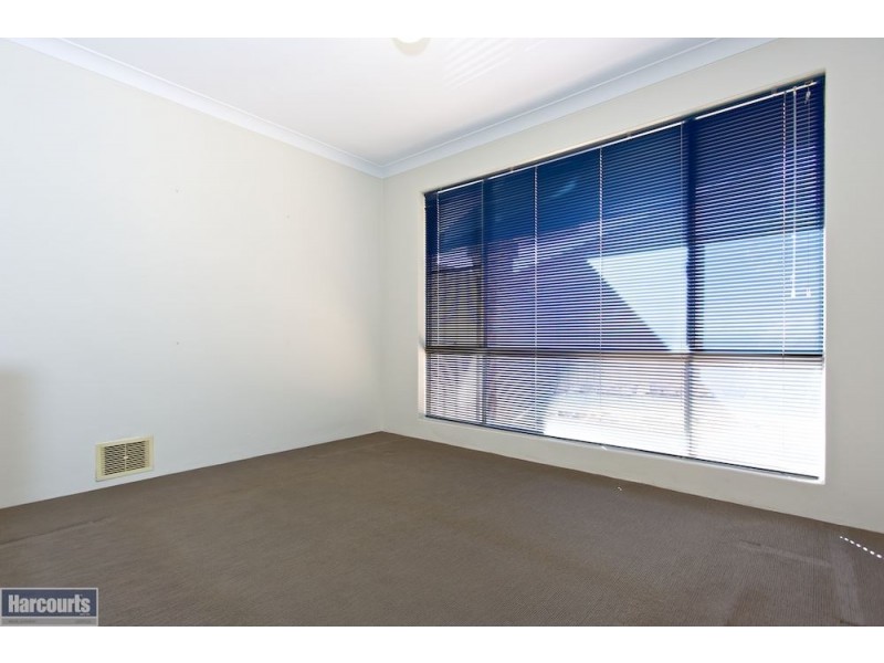 9 Capill Corner, Leeming WA 6149