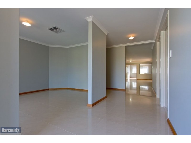 14 Freycinet Circuit, Aubin Grove WA 6164